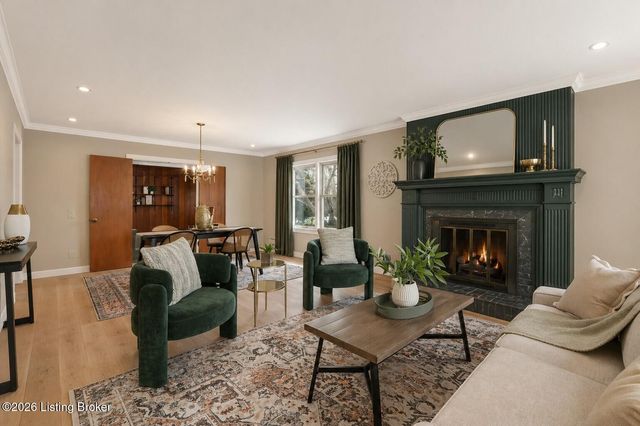 6312 Limewood Cir, Louisville, KY 40222