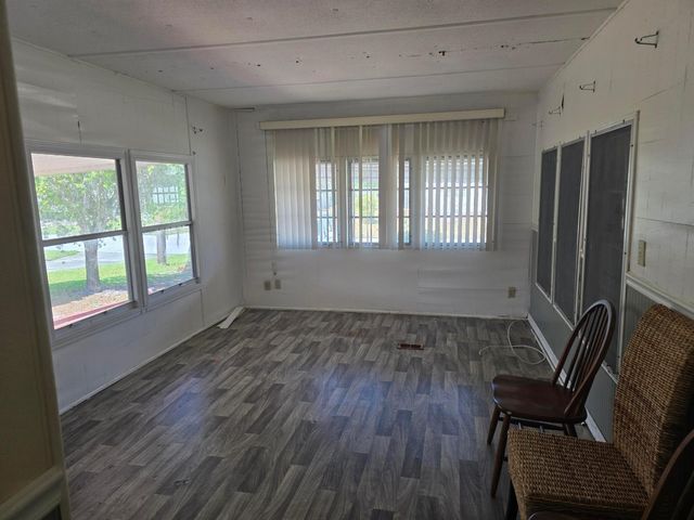 8122 SE Skylark Avenue, Hobe Sound, FL 33455