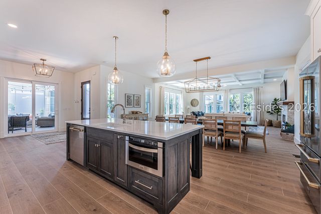 23 Holloman Trce, Hilton Head Island, SC 29928