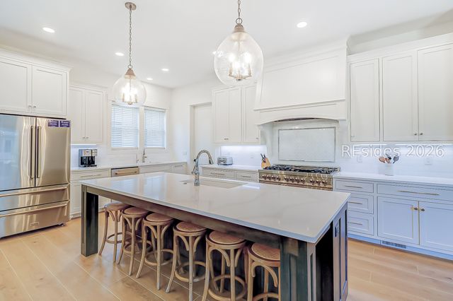 23 Holloman Trce, Hilton Head Island, SC 29928