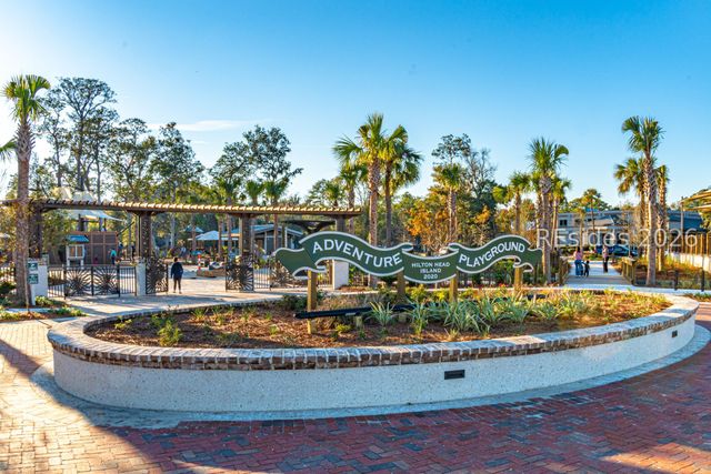 23 Holloman Trce, Hilton Head Island, SC 29928