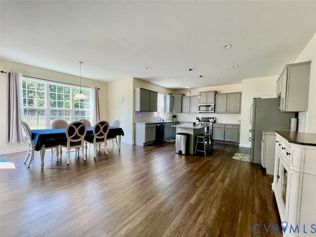 9506 Simonsville Rd, Midlothian, VA 23112
