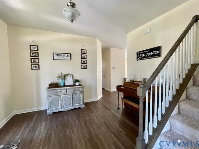 9506 Simonsville Rd, Midlothian, VA 23112