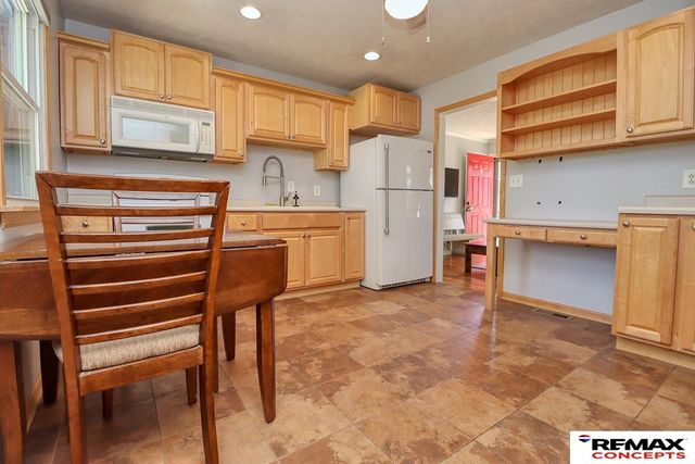 3460 Richmond Road, Lincoln, NE 68504