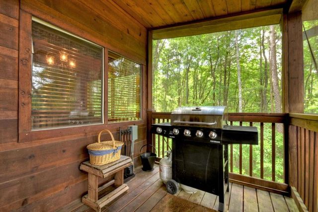 587 Candy Lane, Ellijay, IA 50512