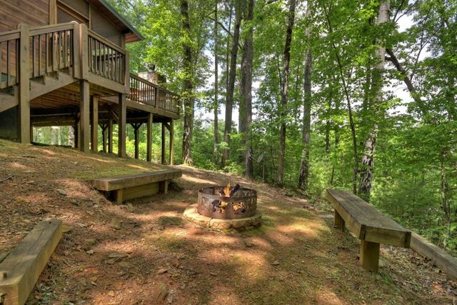 587 Candy Lane, Ellijay, IA 50512