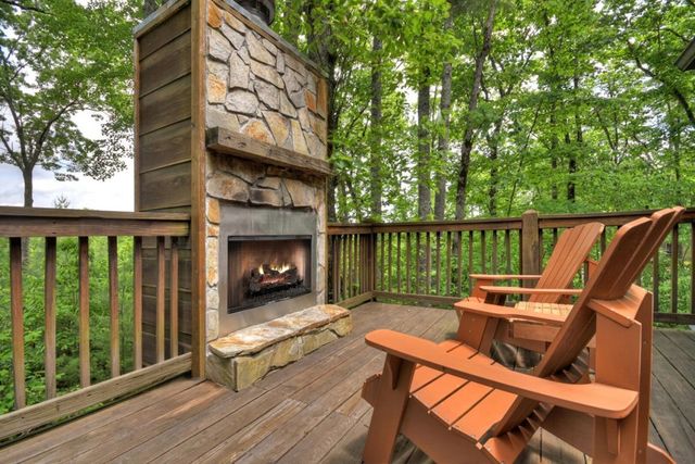 587 Candy Lane, Ellijay, IA 50512