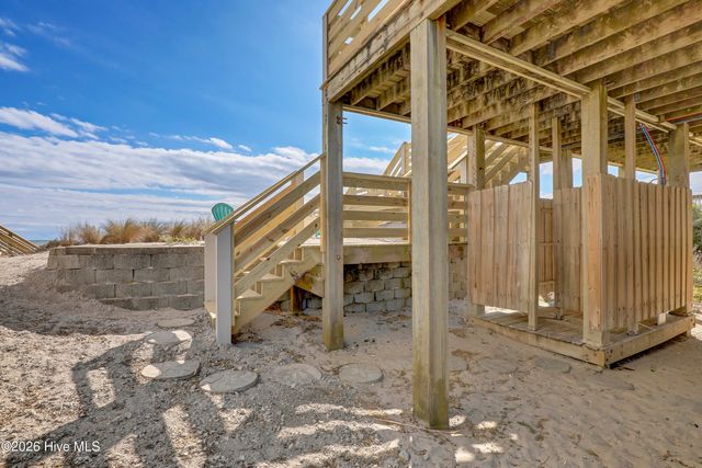 36 Porpoise Place, Sneads Ferry, NC 28460