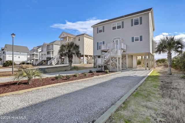 36 Porpoise Place, Sneads Ferry, NC 28460