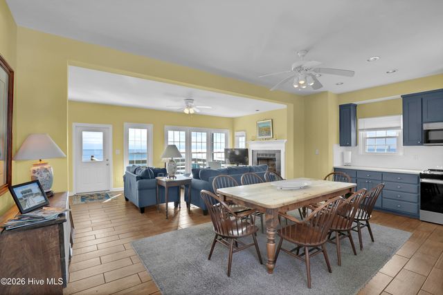 36 Porpoise Place, Sneads Ferry, NC 28460