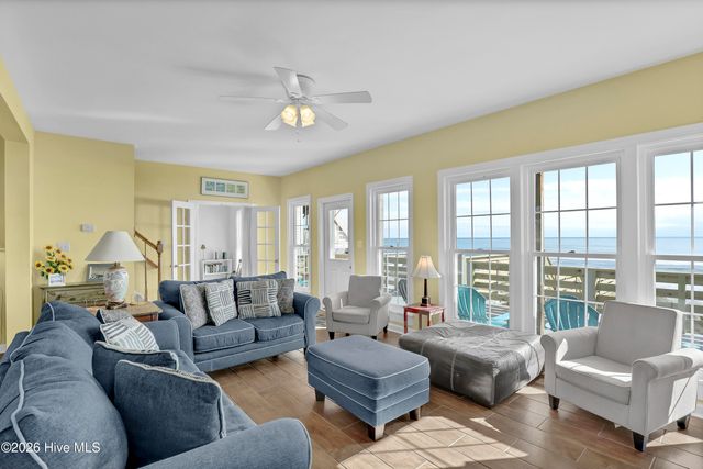 36 Porpoise Place, Sneads Ferry, NC 28460