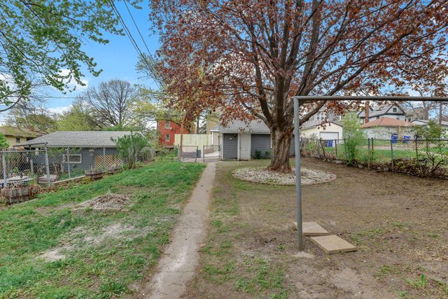 345 Cook Avenue E, Saint Paul, MN 55130