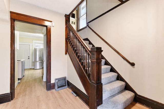345 Cook Avenue E, Saint Paul, MN 55130