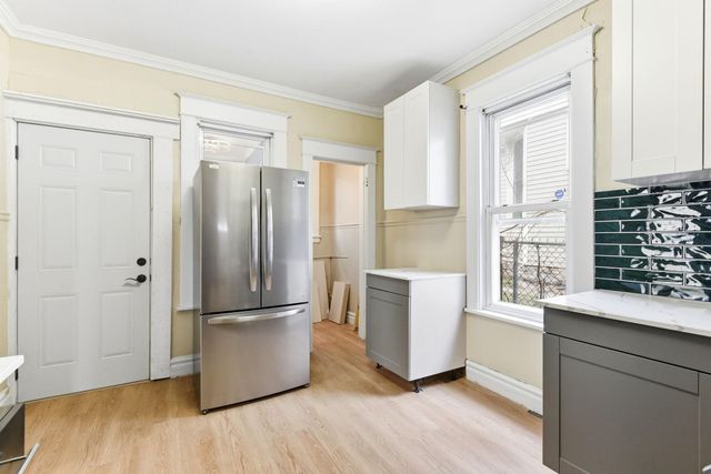 345 Cook Avenue E, Saint Paul, MN 55130