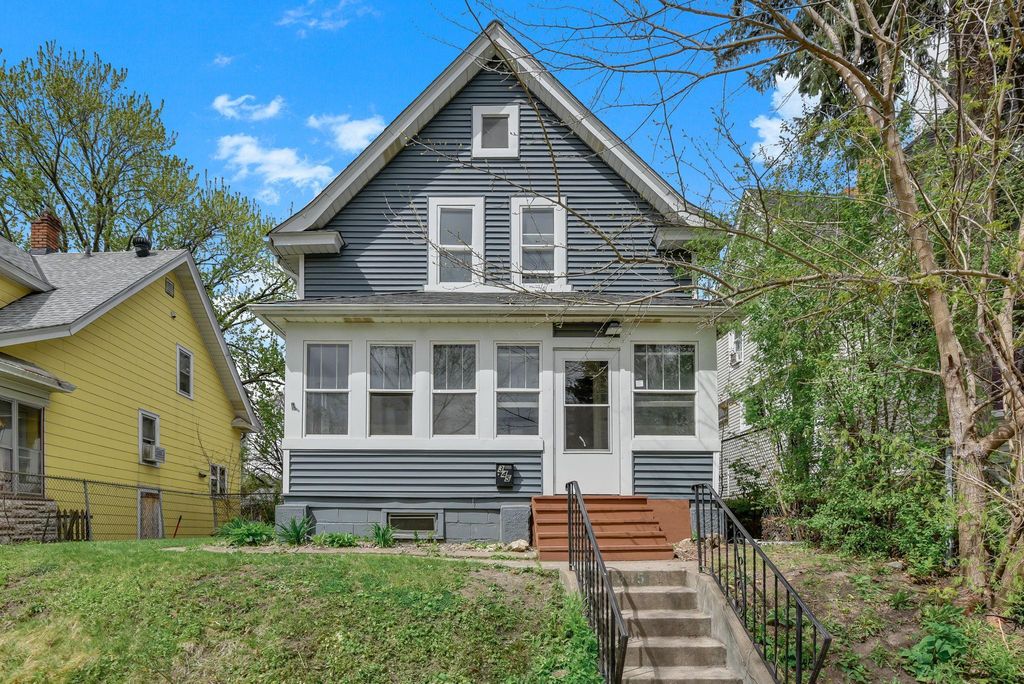 345 Cook Avenue E, Saint Paul, MN 55130