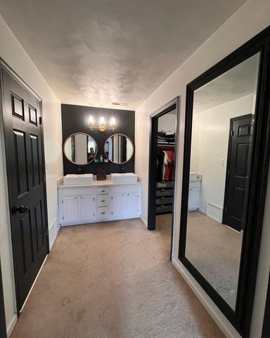 4670 Brookridge RD, Roanoke, VA 24014