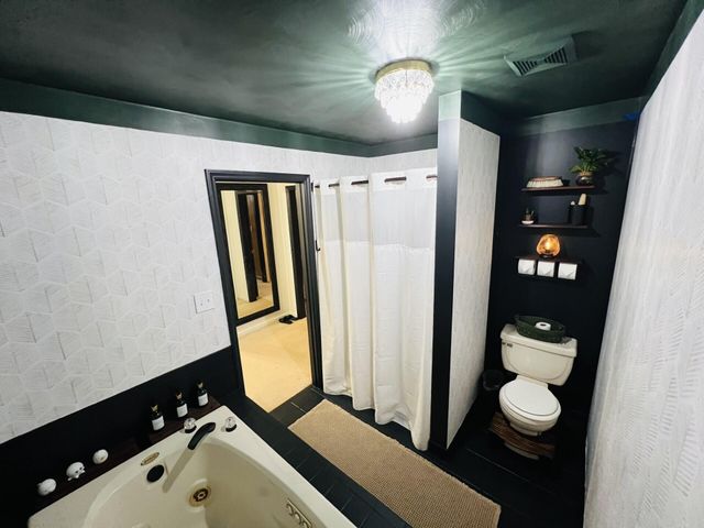 4670 Brookridge RD, Roanoke, VA 24014