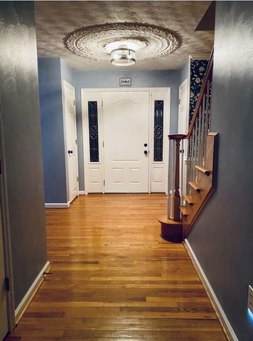 4670 Brookridge RD, Roanoke, VA 24014