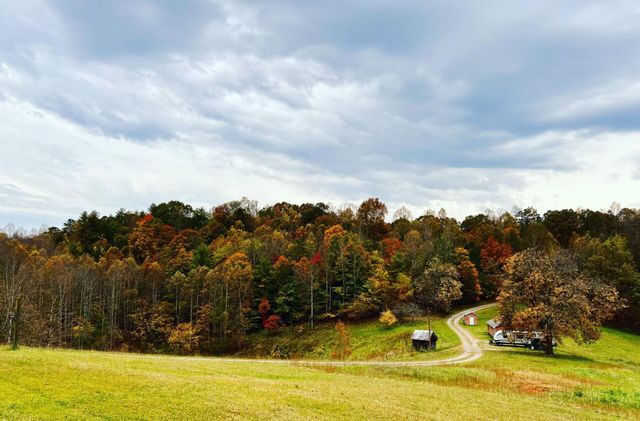 4670 Brookridge RD, Roanoke, VA 24014