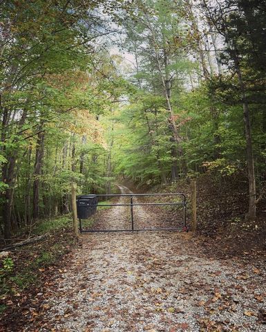 4670 Brookridge RD, Roanoke, VA 24014