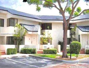 8082 NW 15th Mnr 8082, Plantation, FL 33322