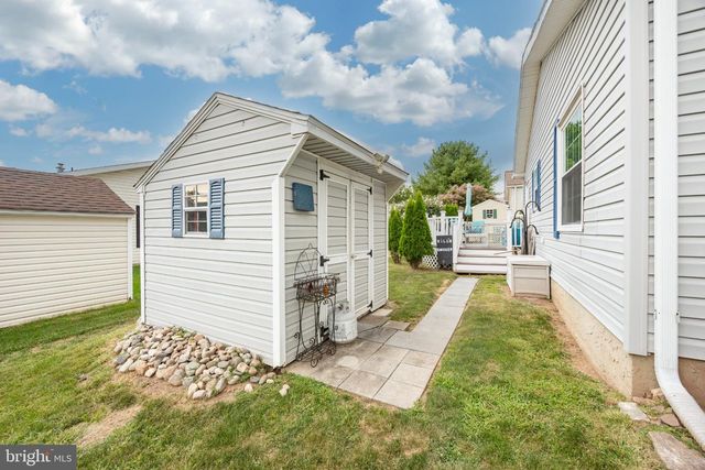 103 LILAC PL, Royersford, PA 19468