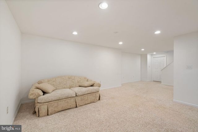 8510 CLEARRIDGE LN, Manassas, VA 20110