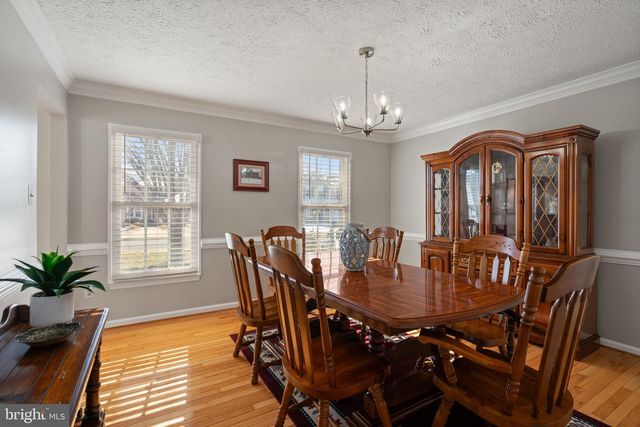 8510 CLEARRIDGE LN, Manassas, VA 20110