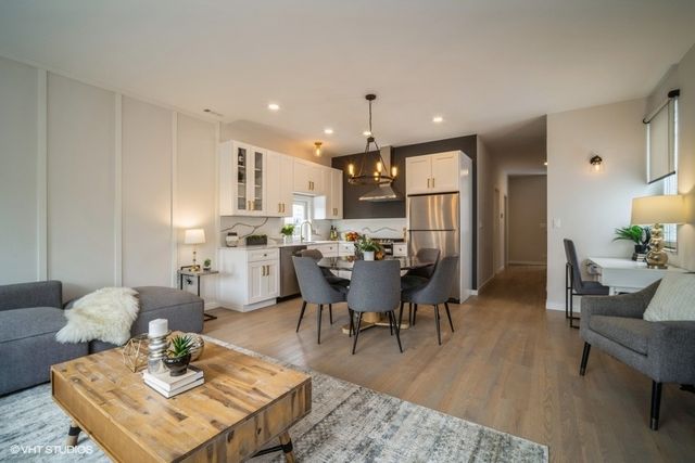 1100 S Western Avenue 3F, Chicago, IL 60612