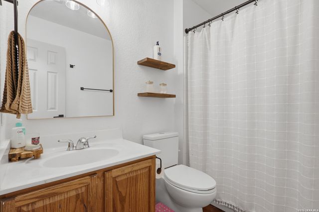 24419 Drew Gap, San Antonio, TX 78255