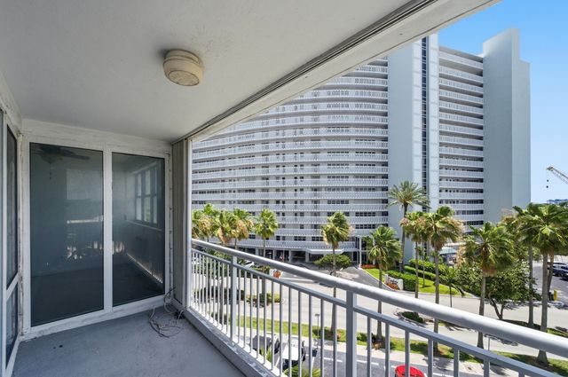 1920 S Ocean Drive 511, Fort Lauderdale, FL 33316