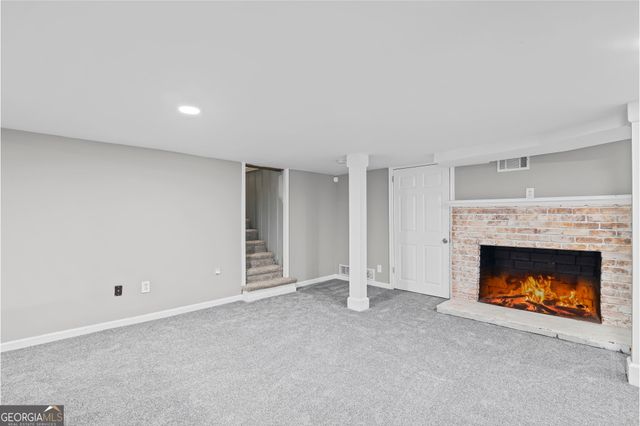 2790 Collier Drive NW, Atlanta, GA 30318