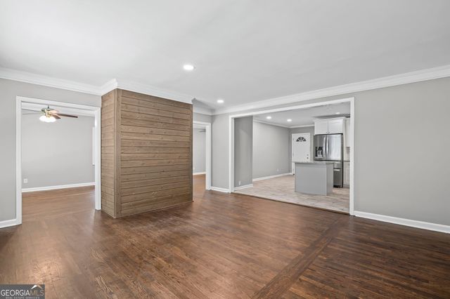 2790 Collier Drive NW, Atlanta, GA 30318