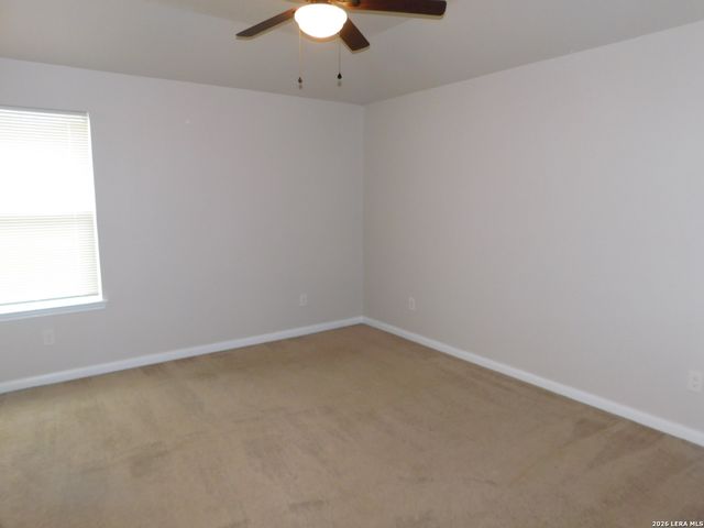 6850 Walnut Valley, San Antonio, TX 78242