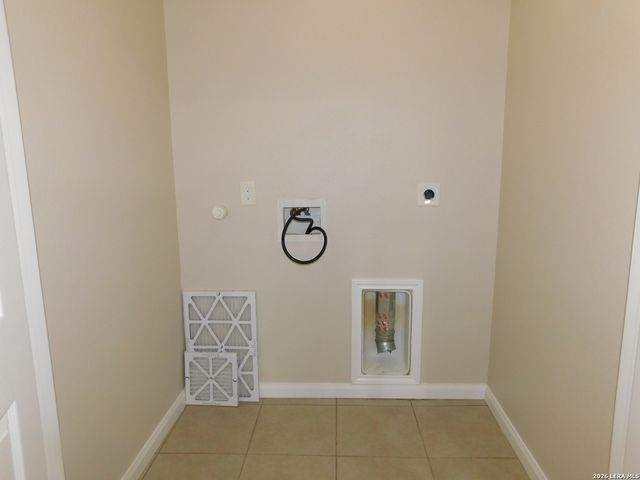 6850 Walnut Valley, San Antonio, TX 78242