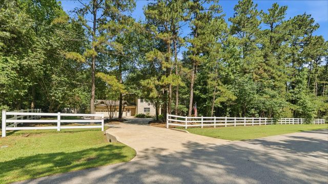 39 Creek Forest Lane, Conroe, TX 77384