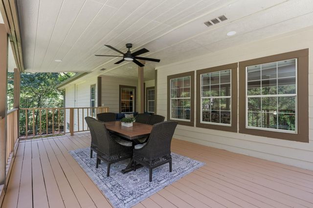 39 Creek Forest Lane, Conroe, TX 77384
