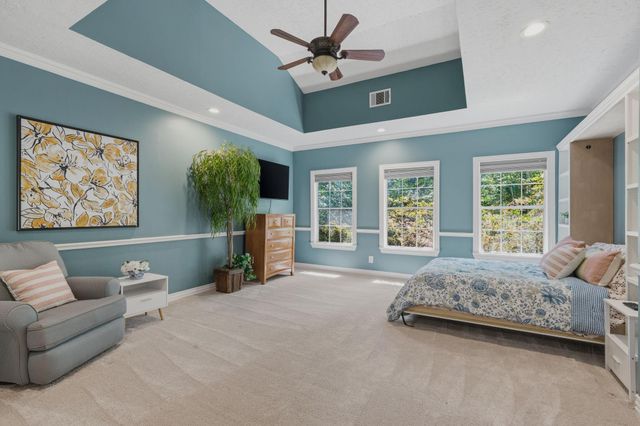39 Creek Forest Lane, Conroe, TX 77384