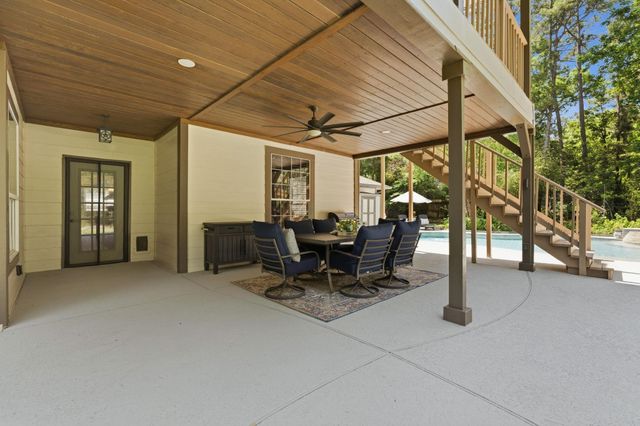 39 Creek Forest Lane, Conroe, TX 77384