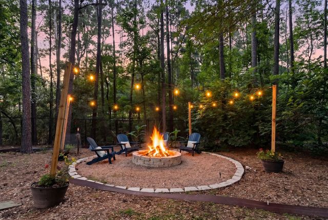 39 Creek Forest Lane, Conroe, TX 77384