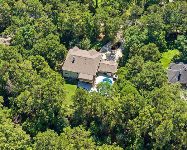 39 Creek Forest Lane, Conroe, TX 77384