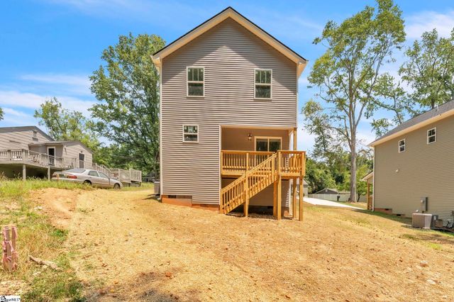 402 Woodland Circle, Belton, SC 29627