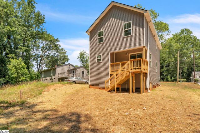 402 Woodland Circle, Belton, SC 29627