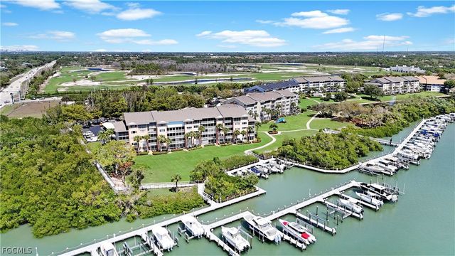 300 Horse Creek DR 307, Naples, FL 34110