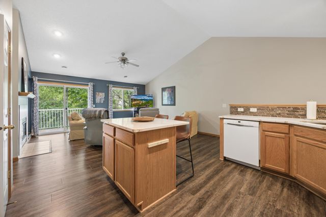 210 Heritage Lane, Circle Pines, MN 55014