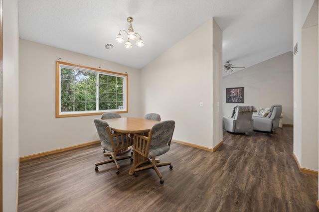 210 Heritage Lane, Circle Pines, MN 55014