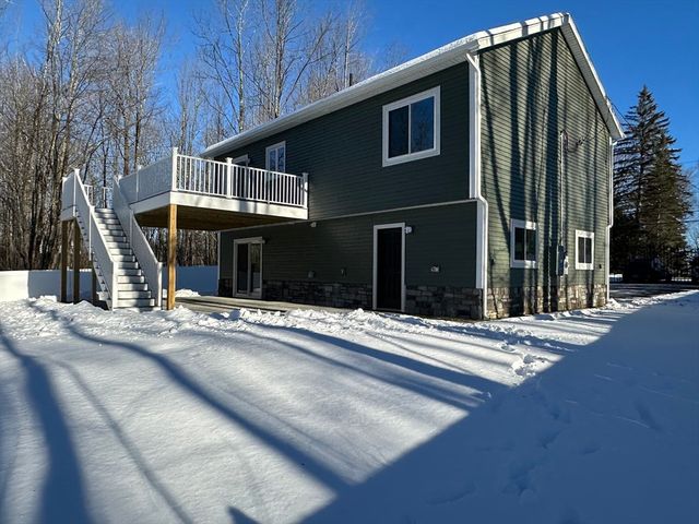 102 Wells Road, Becket, MA 01223