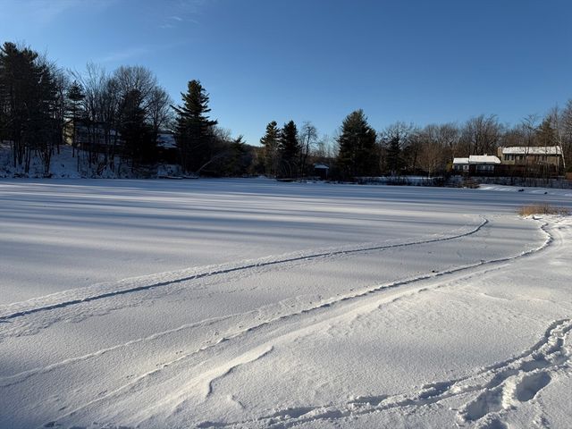 102 Wells Road, Becket, MA 01223