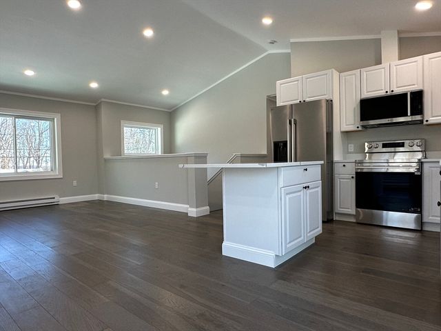 102 Wells Road, Becket, MA 01223