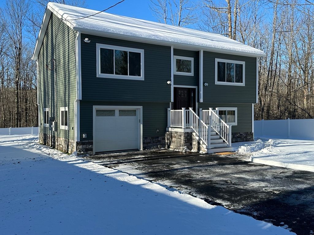102 Wells Road, Becket, MA 01223